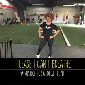 Meet your Posher, Tray